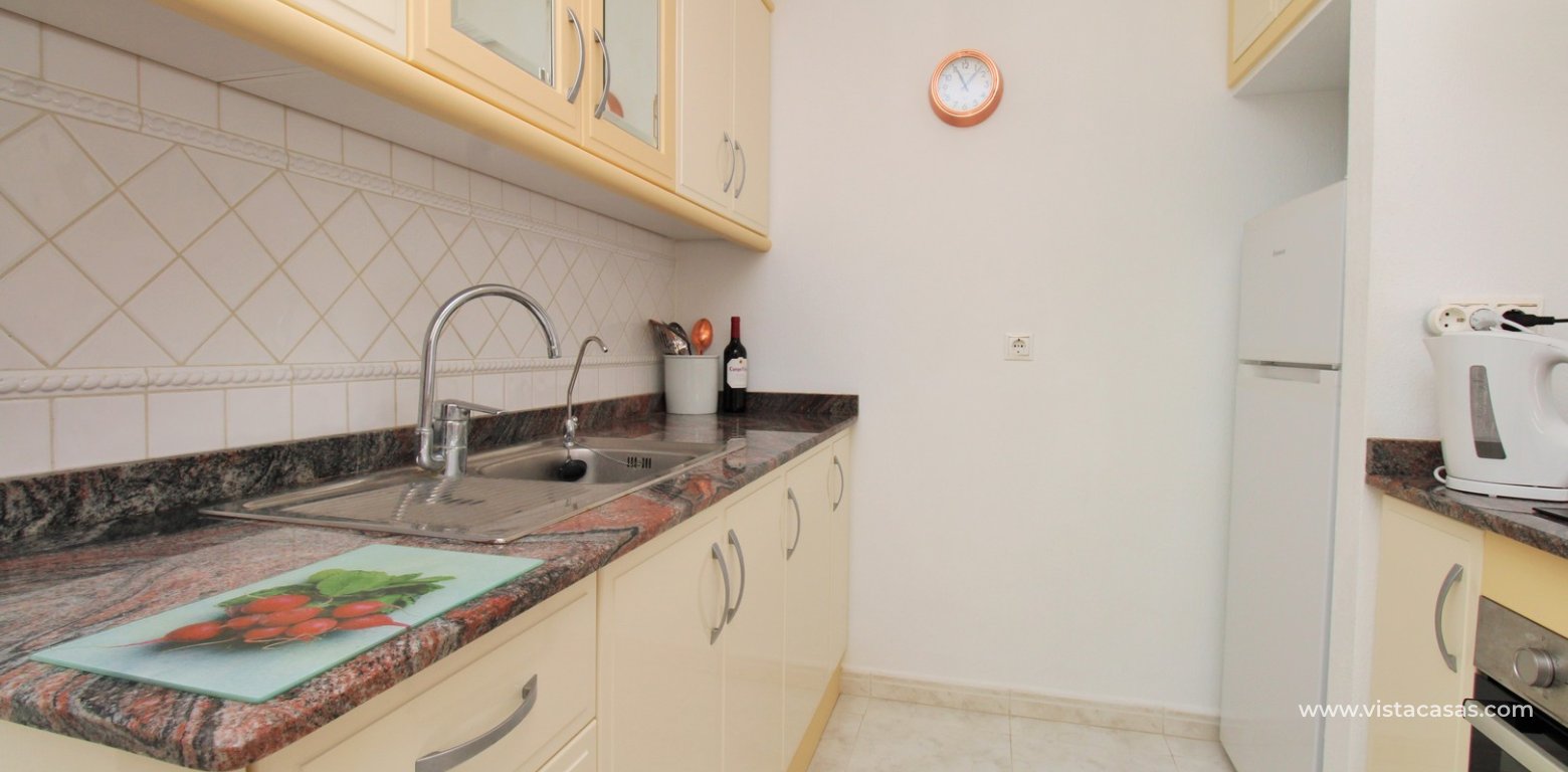 Ground floor apartment for sale in Miraflores V Pau 8 Villamartin kitchen 3