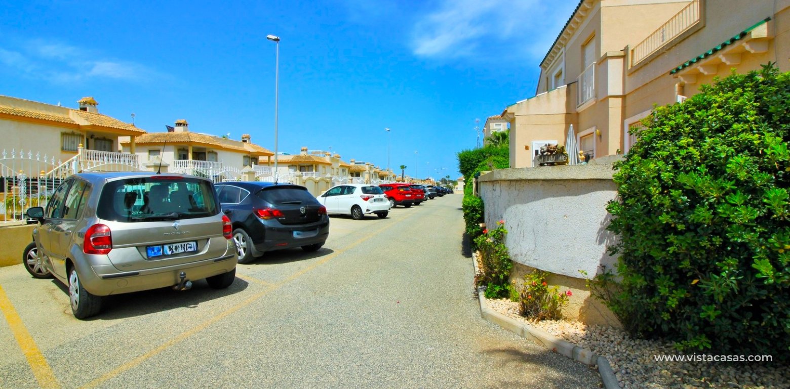 Ground floor apartment for sale in Miraflores V Pau 8 Villamartin communal parking