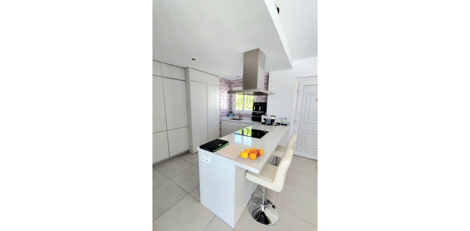 Resale - Villa - Villamartin - Las Violetas