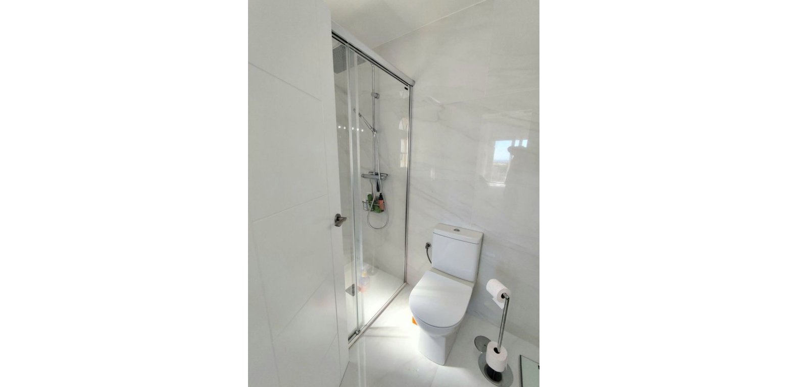 Resale - Villa - Villamartin - Las Violetas
