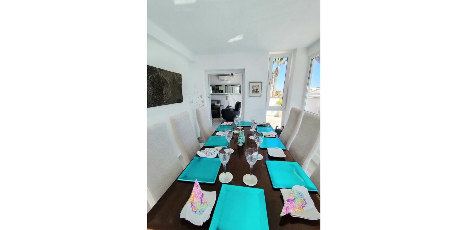 Resale - Villa - Villamartin - Las Violetas