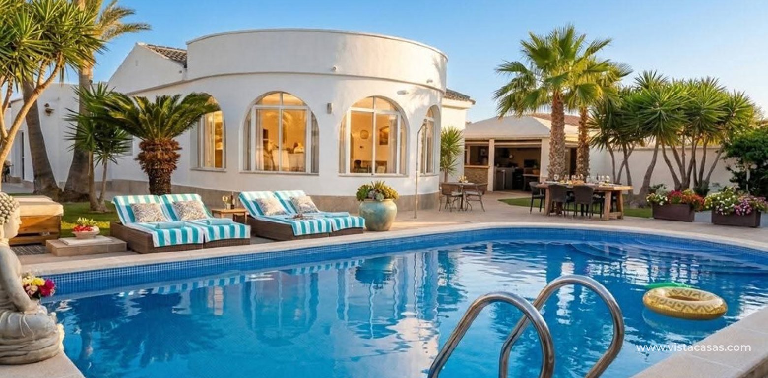 Sale - Villa - Torrevieja