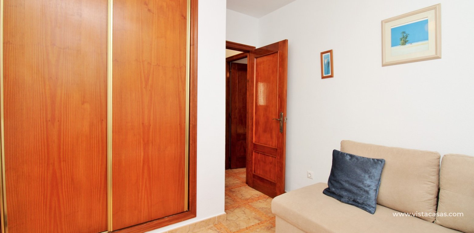 Top floor apartment in for sale Sol Golf PAU 8 Villamartin twin bedroom fitted wardrobes