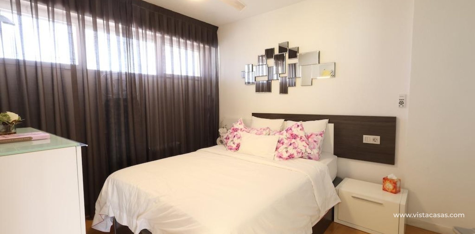 Resale - Apartment - Torrevieja - La Veleta