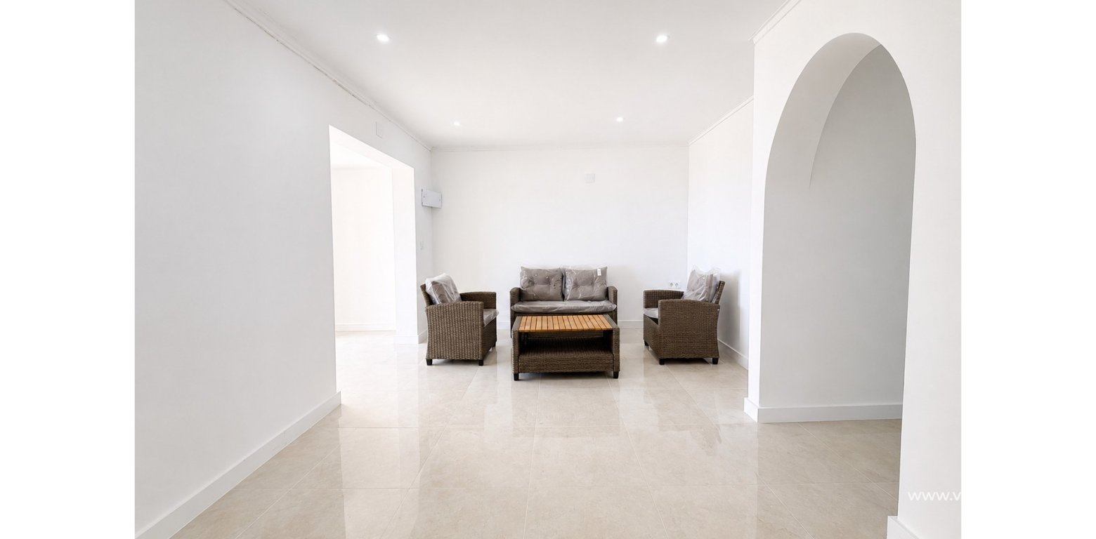 Resale - Apartment - Torrevieja - El Chaparral