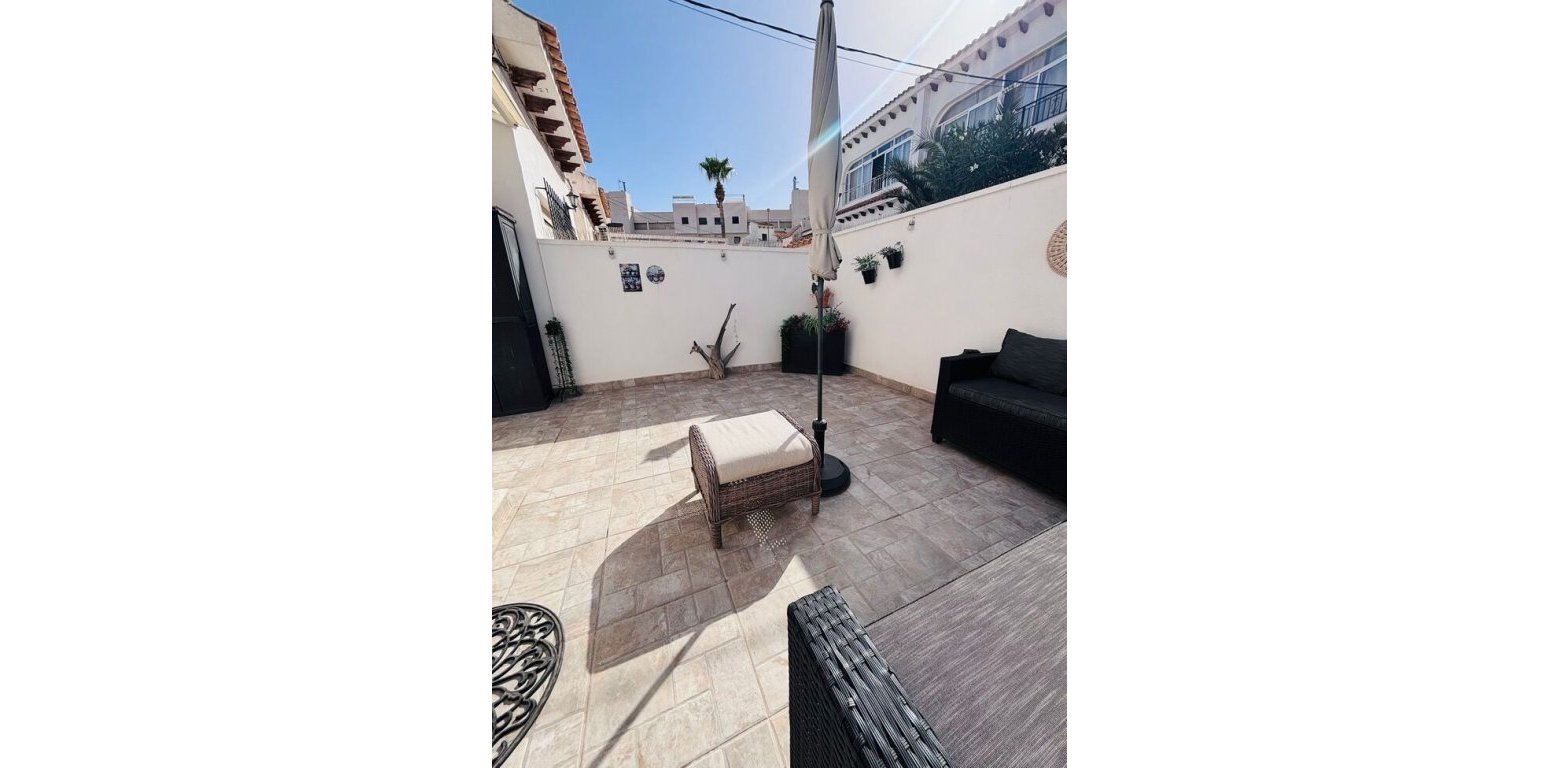 Sale - Radhus - Villamartin