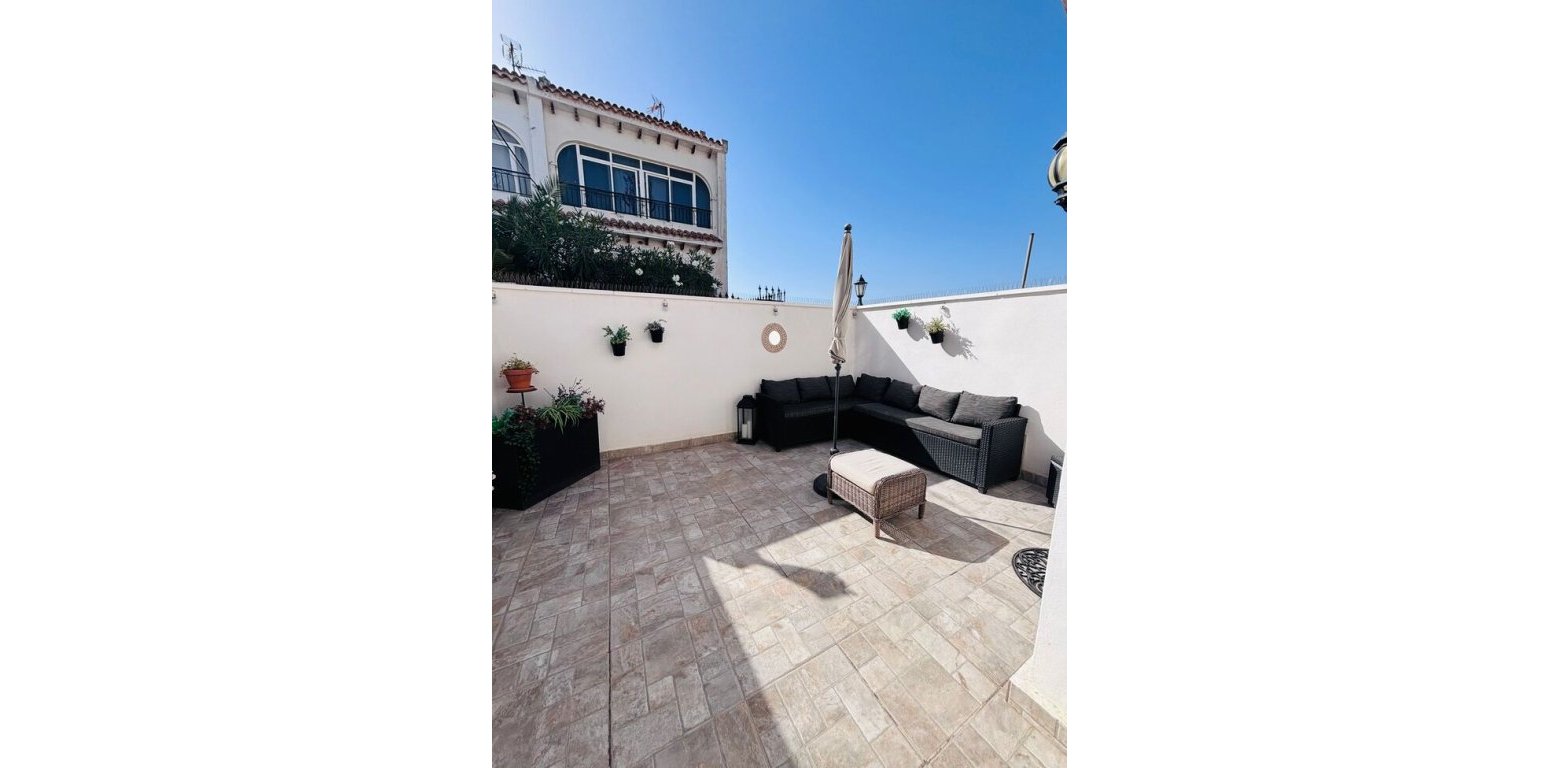 Sale - Radhus - Villamartin