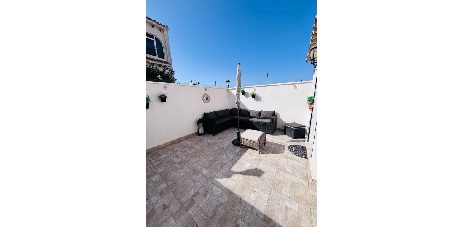 Sale - Radhus - Villamartin