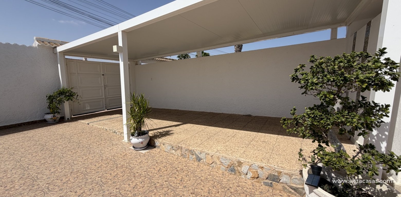 Resale - Villa - Torrevieja - San Luis