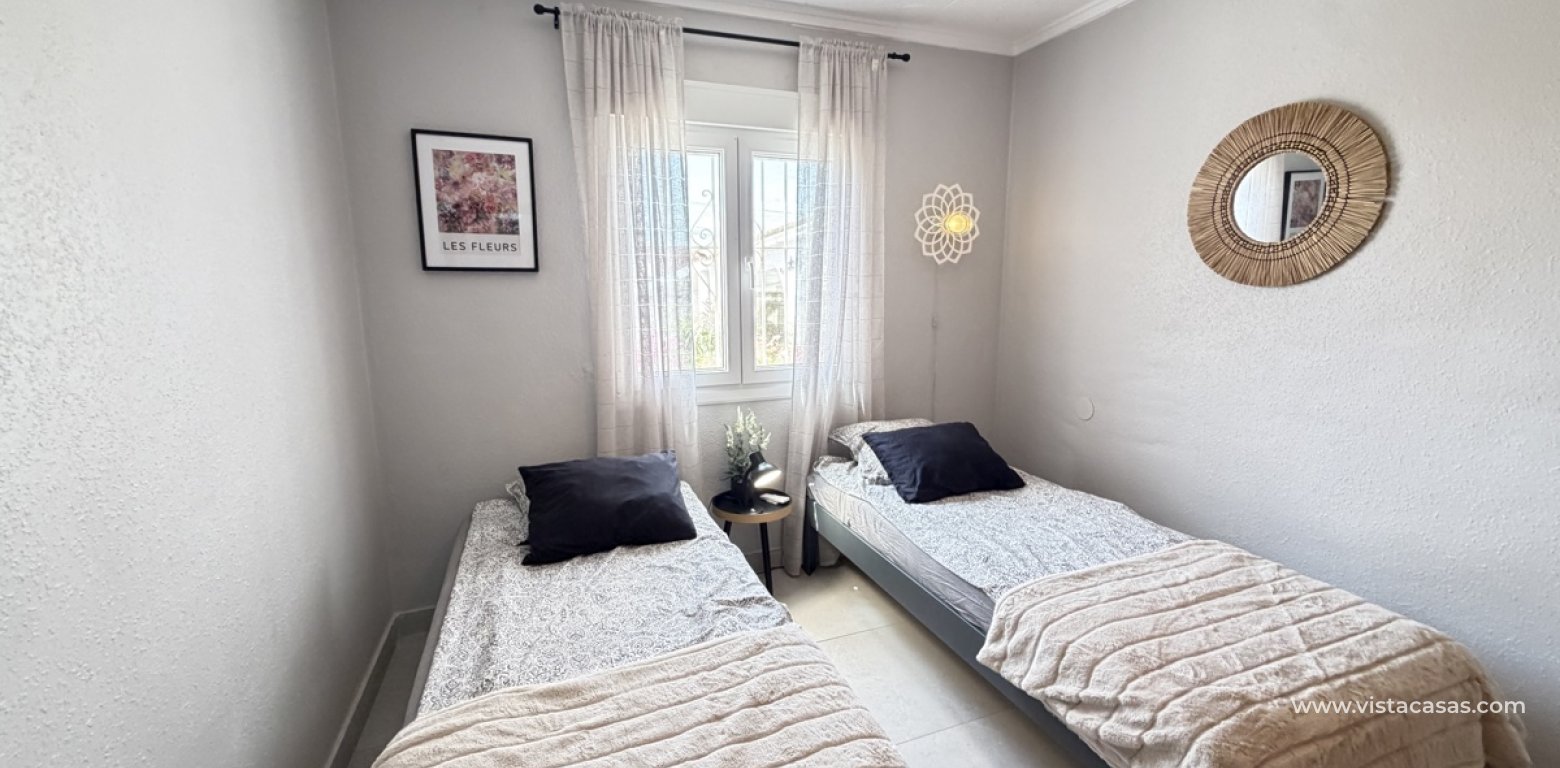 Resale - Villa - Torrevieja - San Luis
