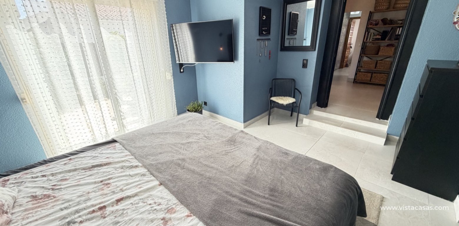 Resale - Villa - Torrevieja - San Luis