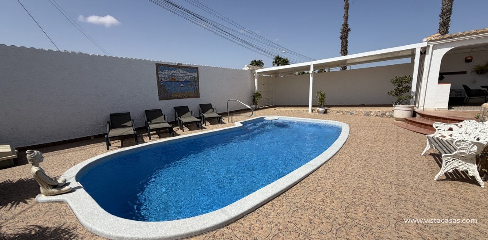Resale - Villa - Torrevieja - San Luis