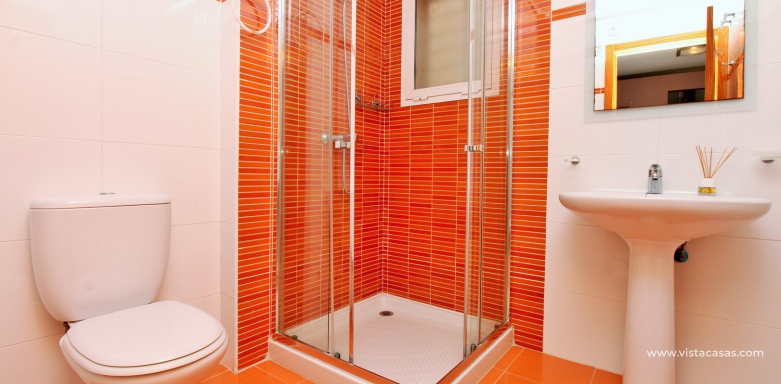 Novogolf Apartment for Sale in Villamartin bathroom