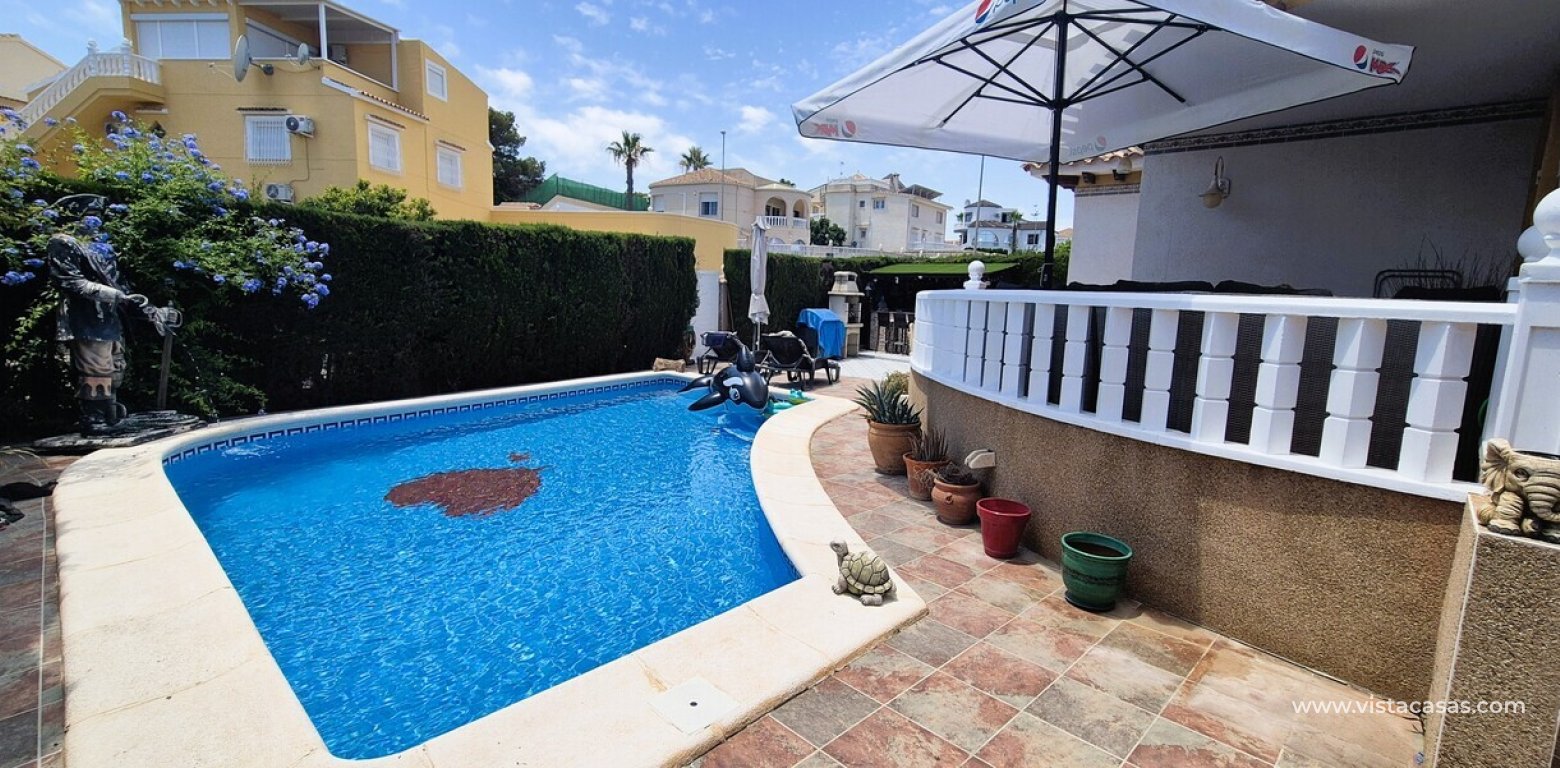 Sale - Villa - Villamartin