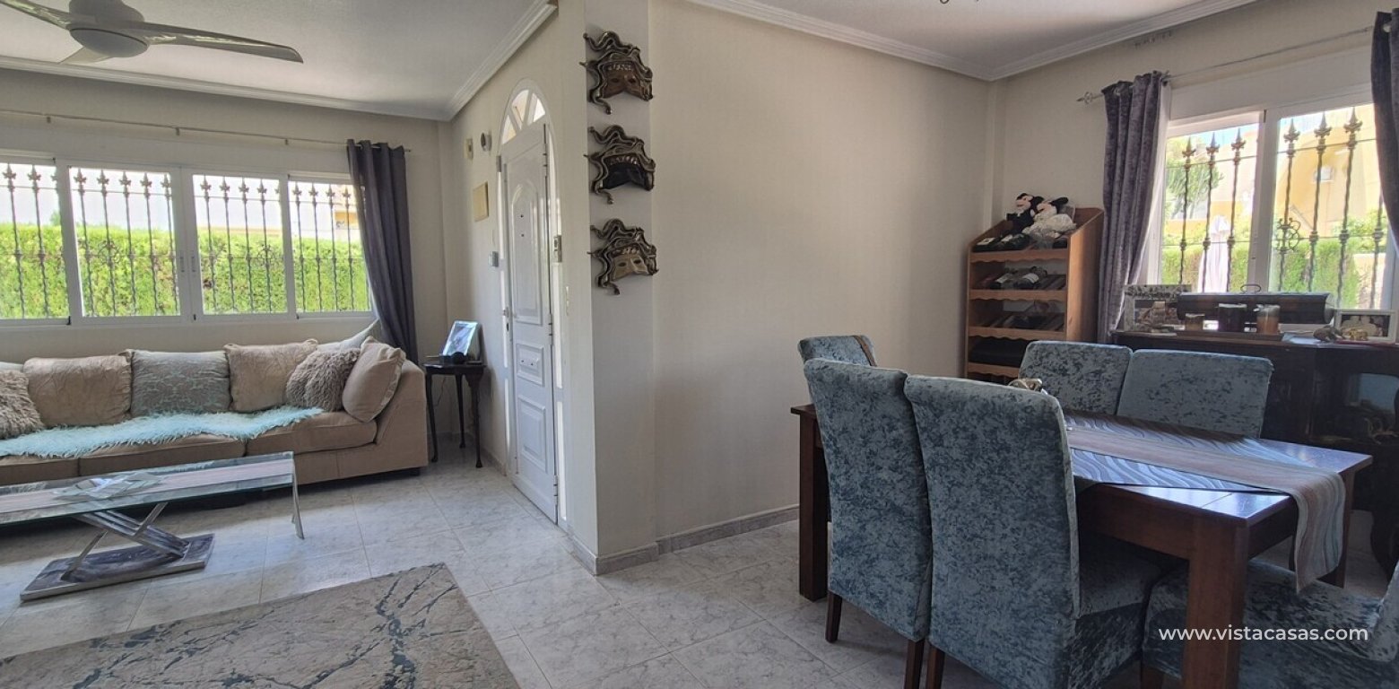 Sale - Villa - Villamartin