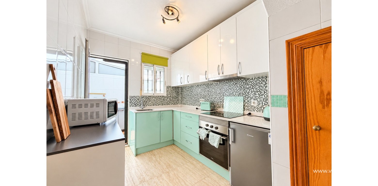 Venta - Townhouse - Daya Nueva