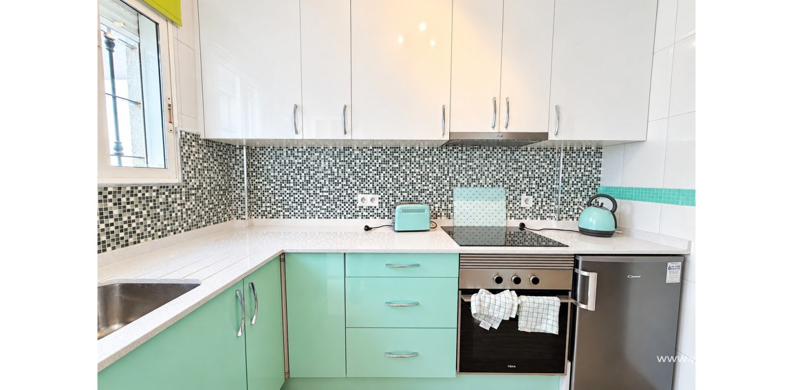 Venta - Townhouse - Daya Nueva