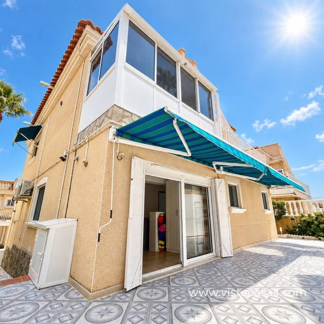 Villa - Sale - Villamartin - Villamartin
