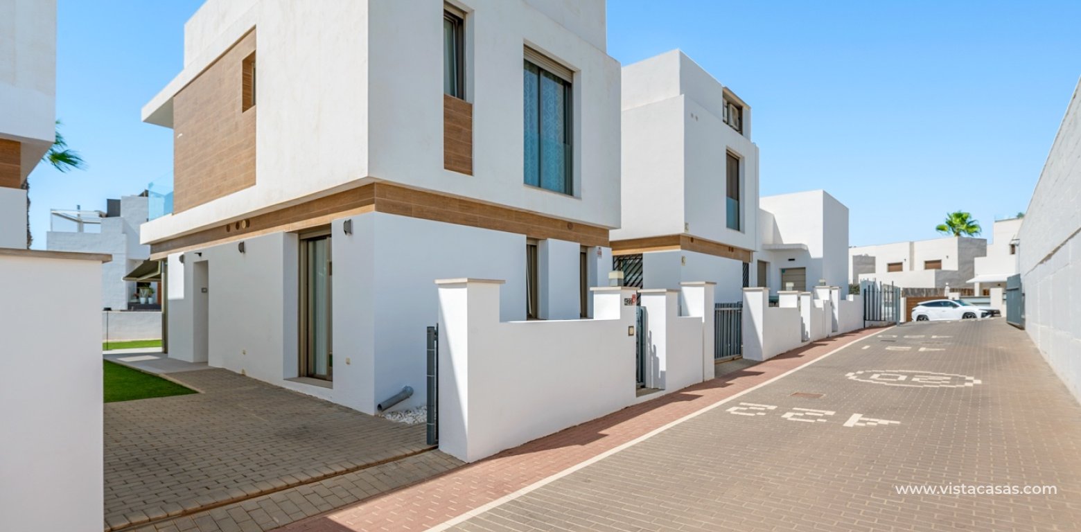 Resale - Villa - Villamartin - PAU 8
