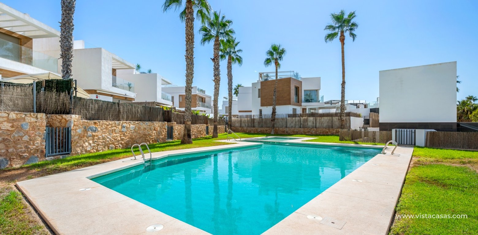 Resale - Villa - Villamartin - PAU 8