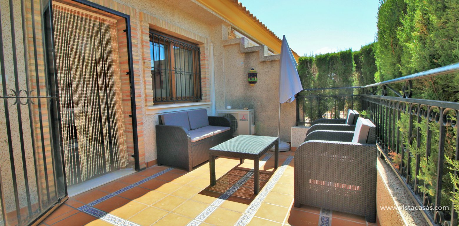 Bungalow for sale in Oporto Golf Pau 8 Villamartin front terrace