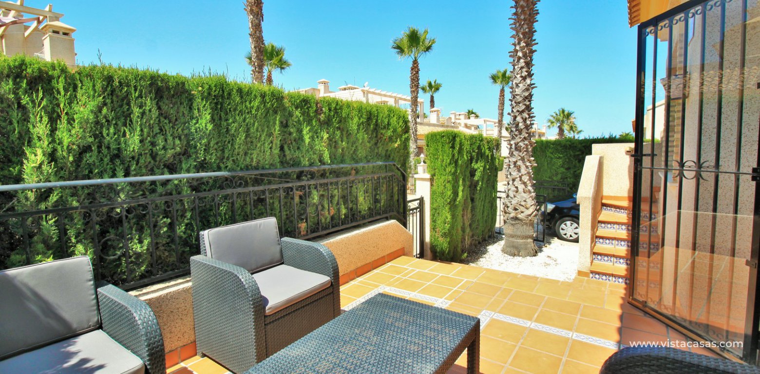 Bungalow for sale in Oporto Golf Pau 8 Villamartin terrace 2