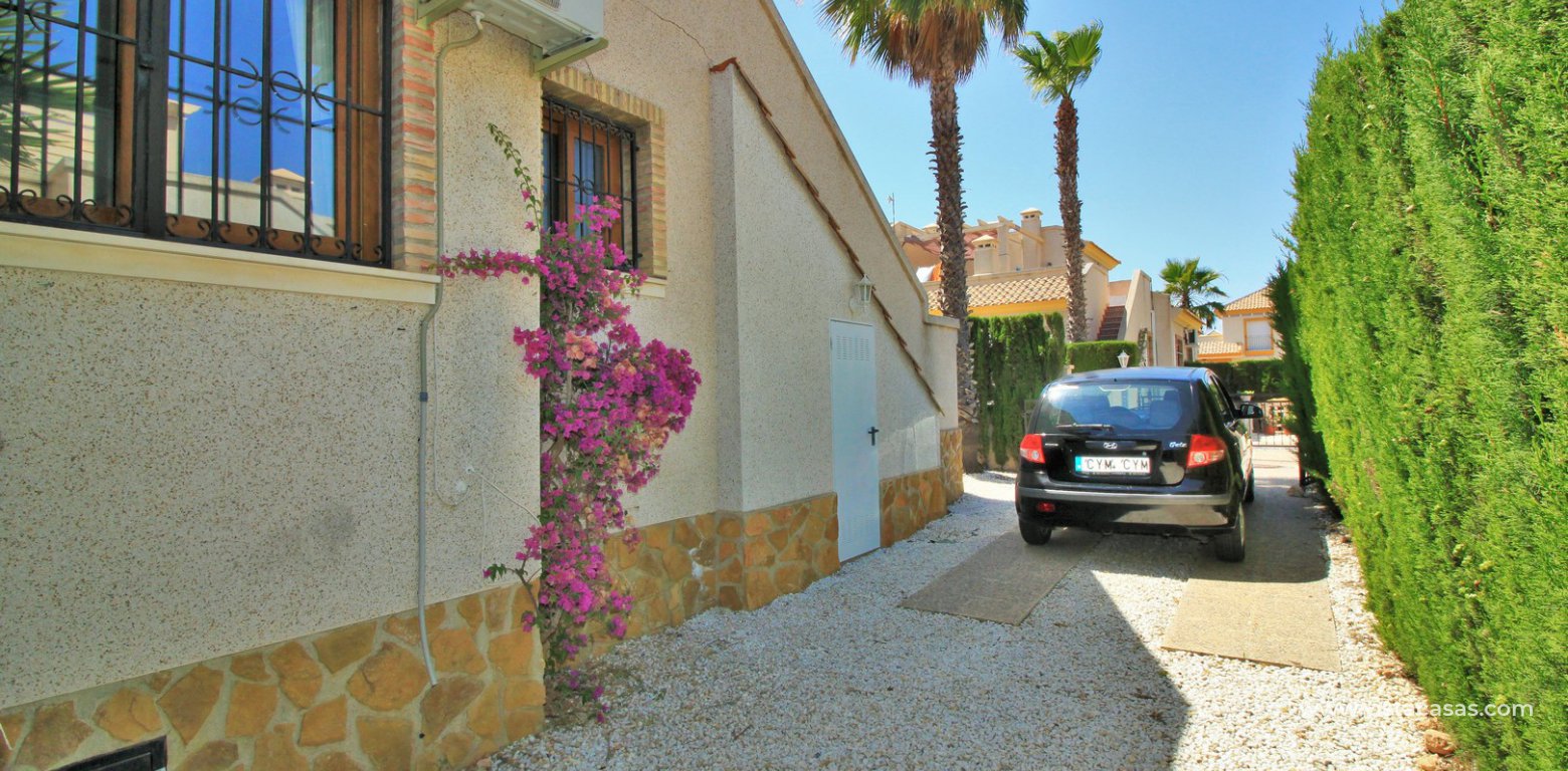 Bungalow for sale in Oporto Golf Pau 8 Villamartin garden