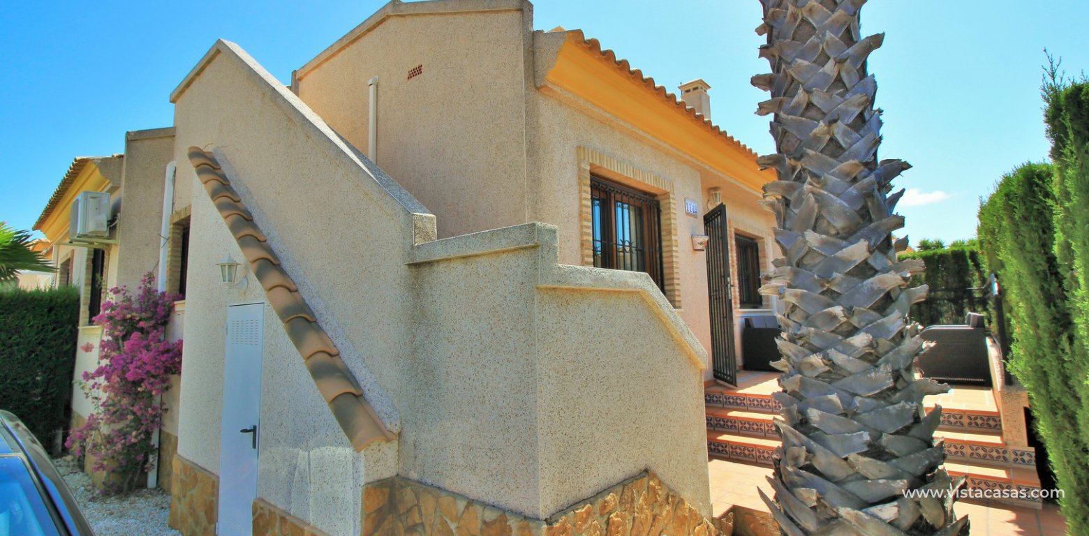 Bungalow for sale in Oporto Golf Pau 8 Villamartin exterior