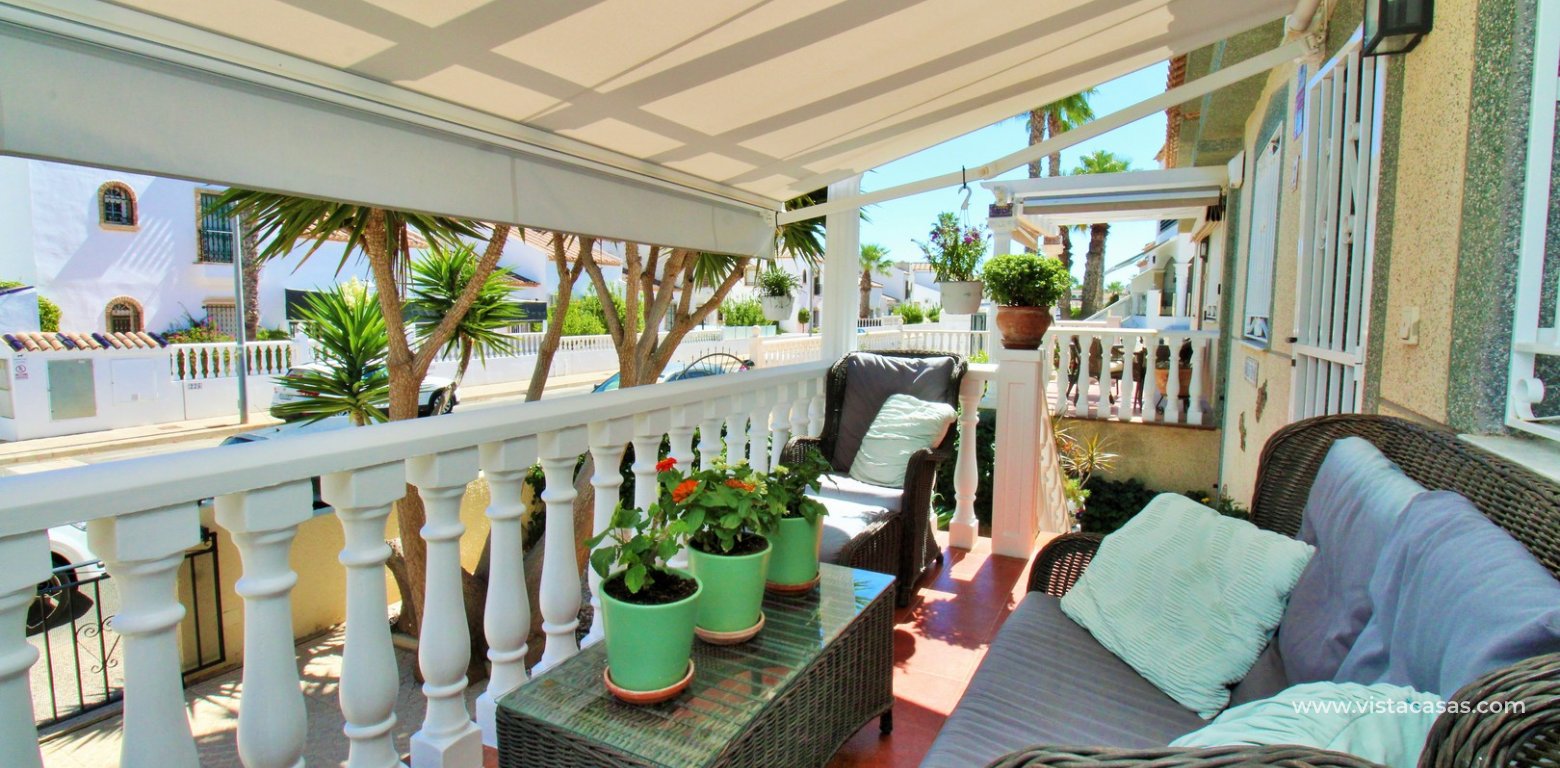 Fully renovated detached villa for sale in Las Violetas Villamartin terrace