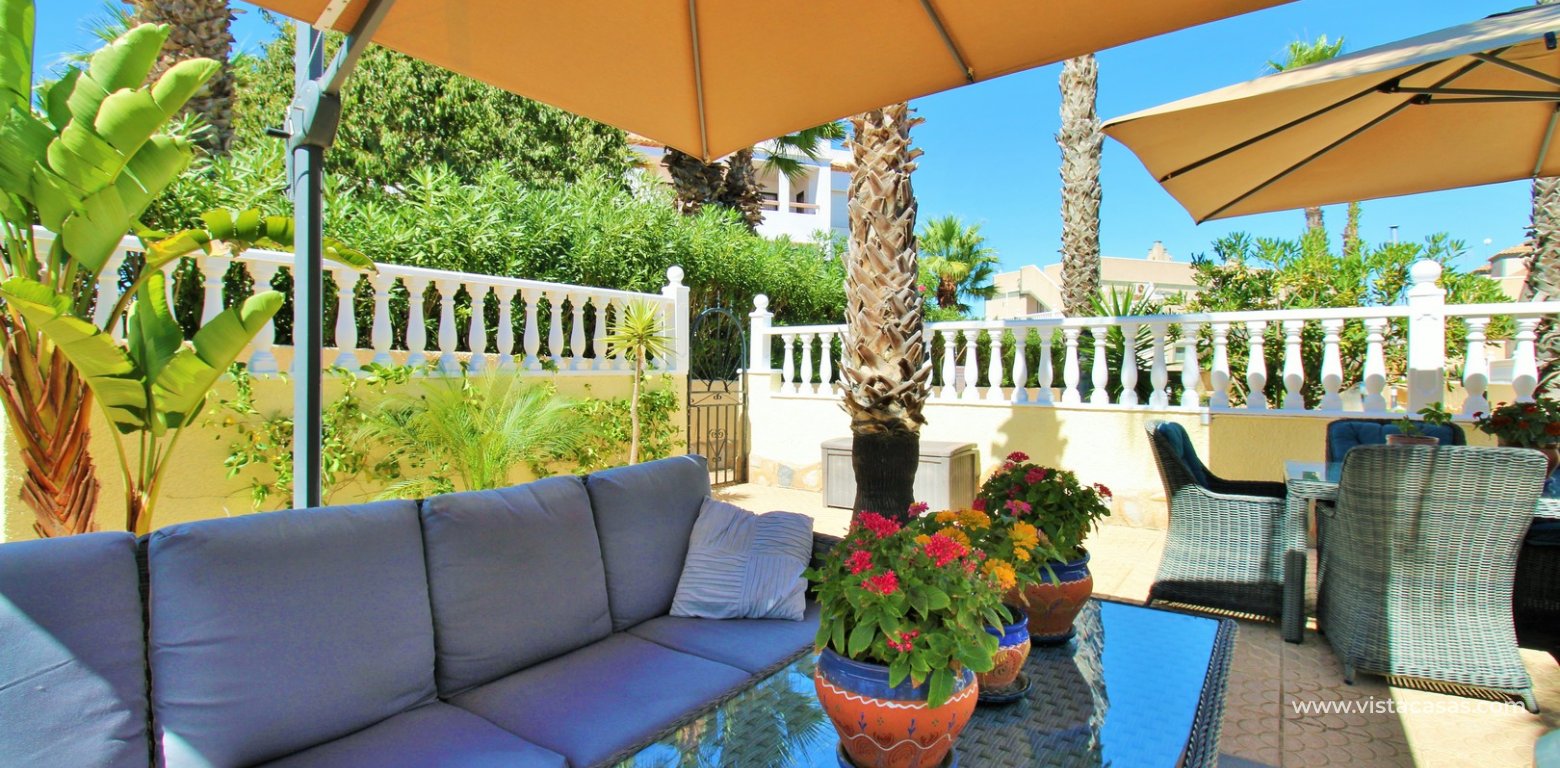 Fully renovated detached villa for sale in Las Violetas Villamartin garden back