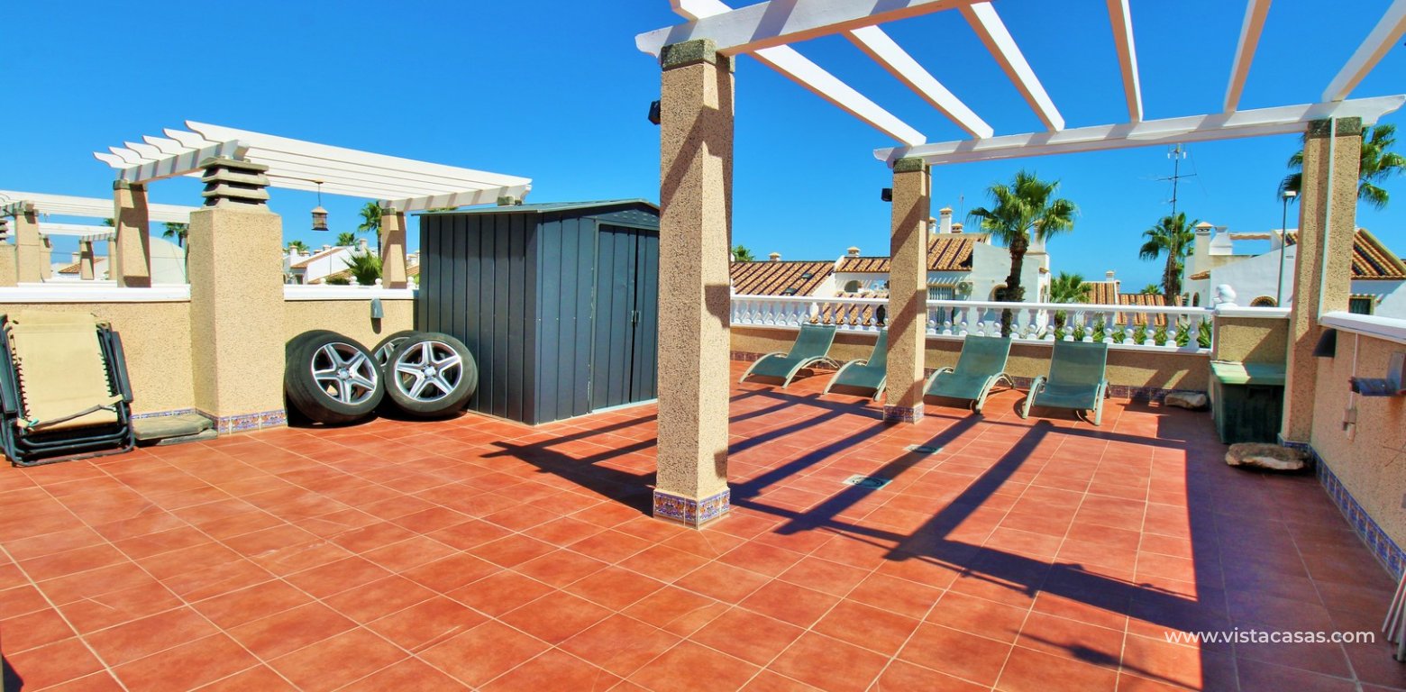 Fully renovated detached villa for sale in Las Violetas Villamartin solarium