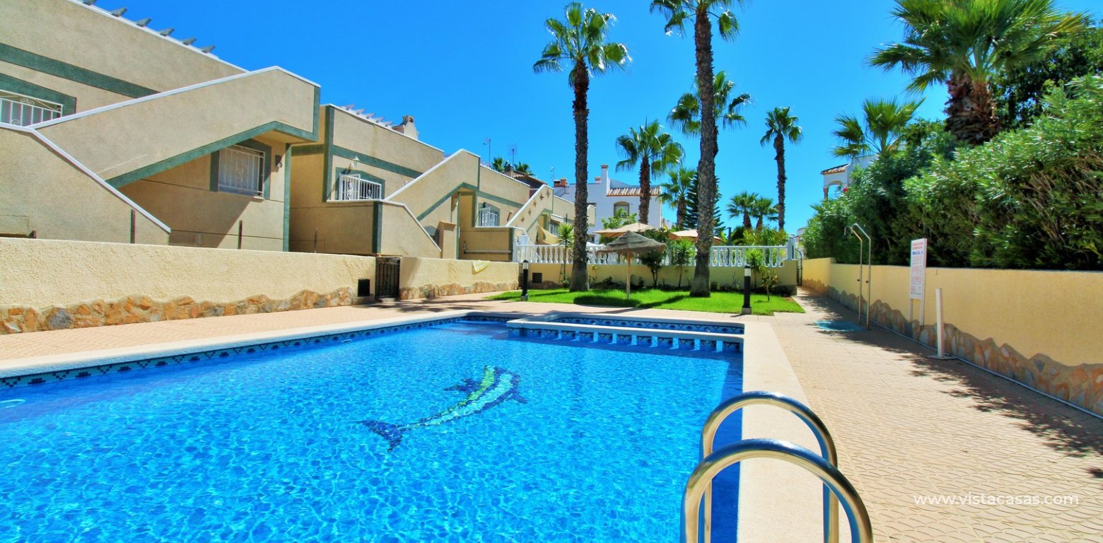 Fully renovated detached villa for sale in Las Violetas Villamartin communal pool
