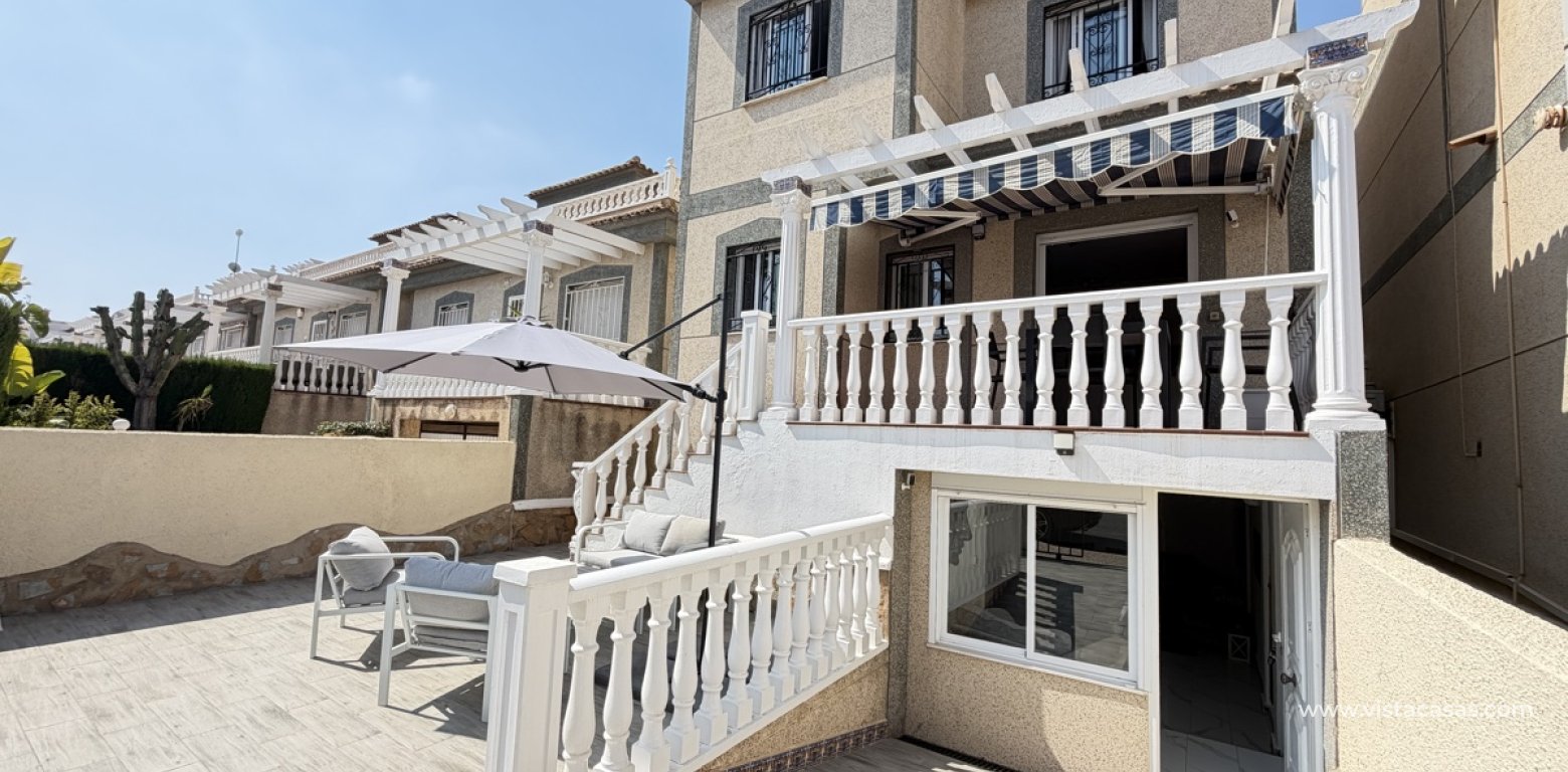 Sale - Villa - Villamartin