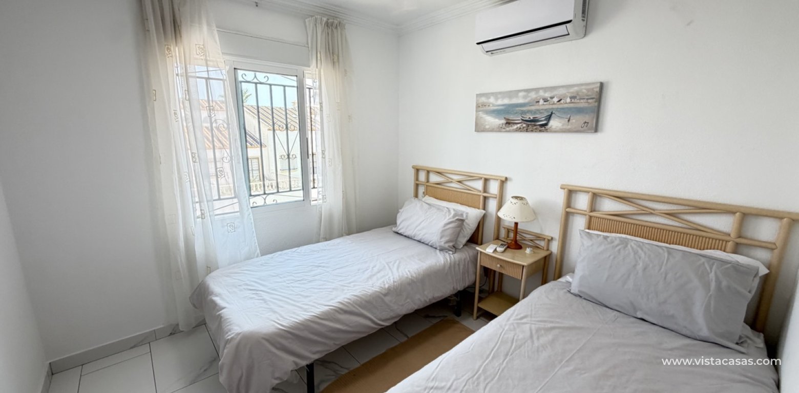 Sale - Villa - Villamartin