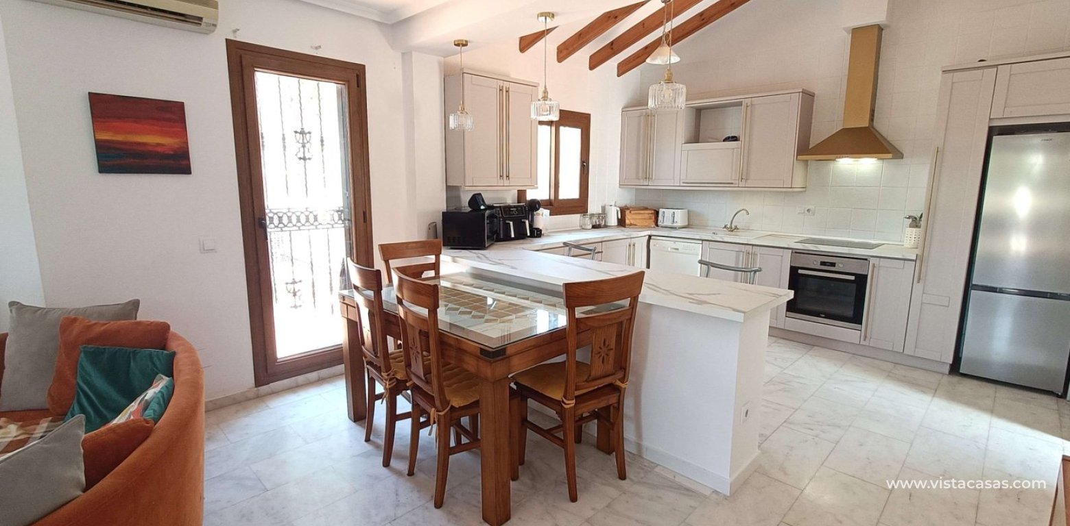 Sale - Villa - Algorfa - La Finca Golf Resort