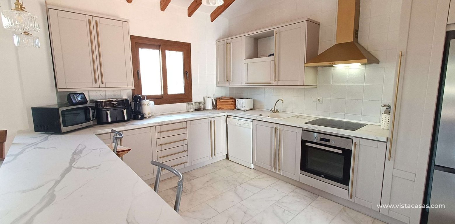 Sale - Villa - Algorfa - La Finca Golf Resort