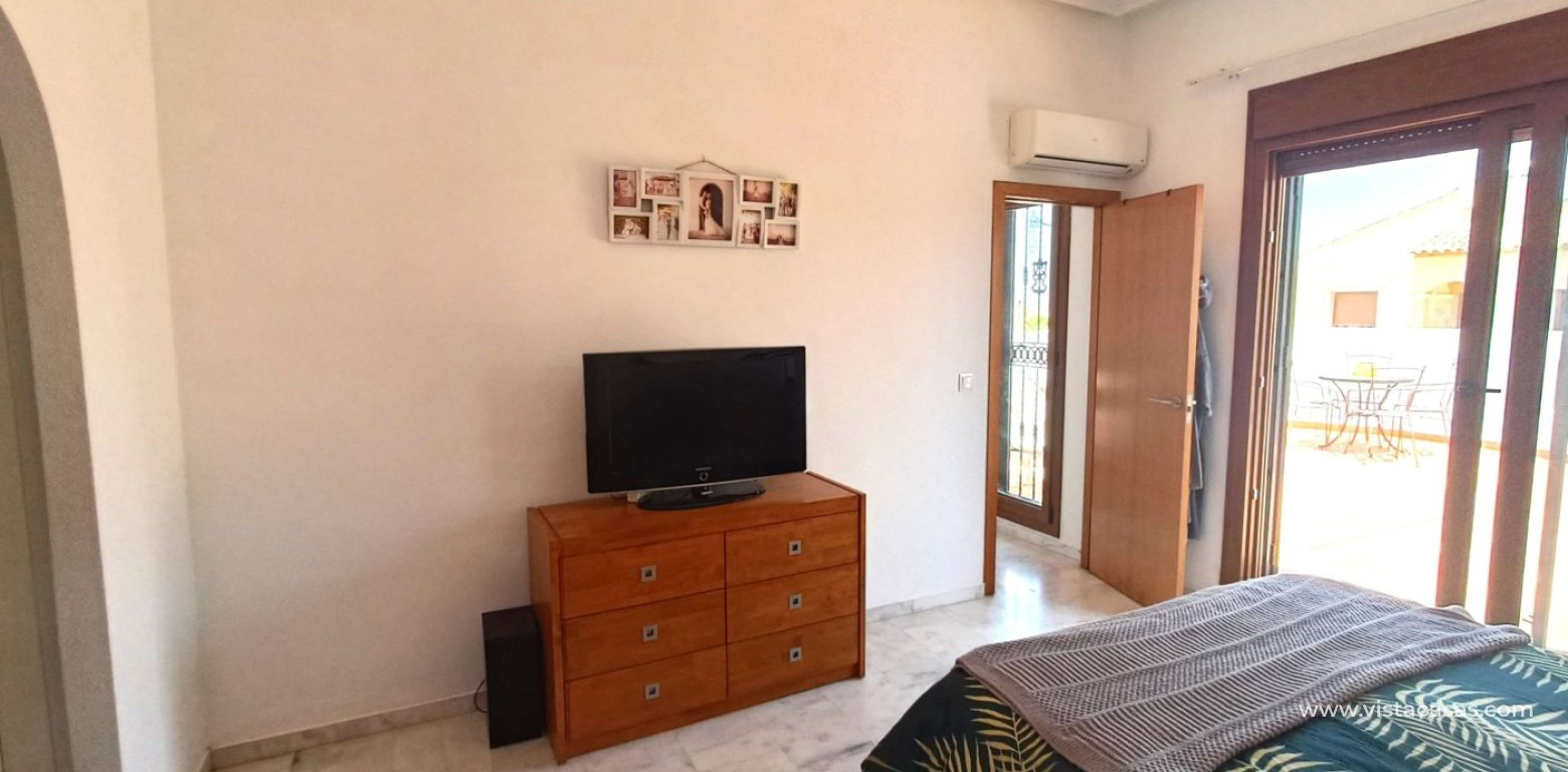 Sale - Villa - Algorfa - La Finca Golf Resort
