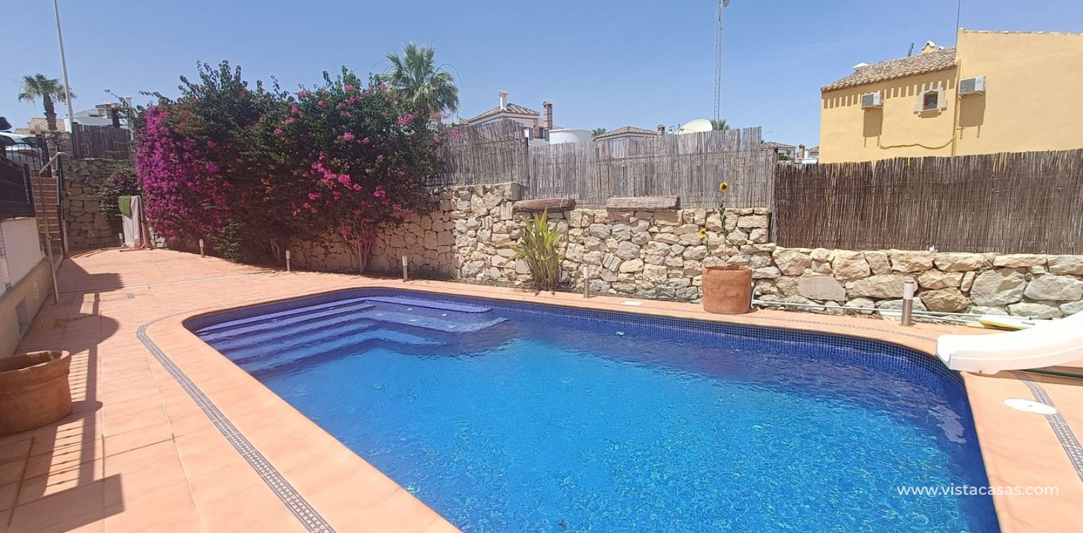 Sale - Villa - Algorfa - La Finca Golf Resort