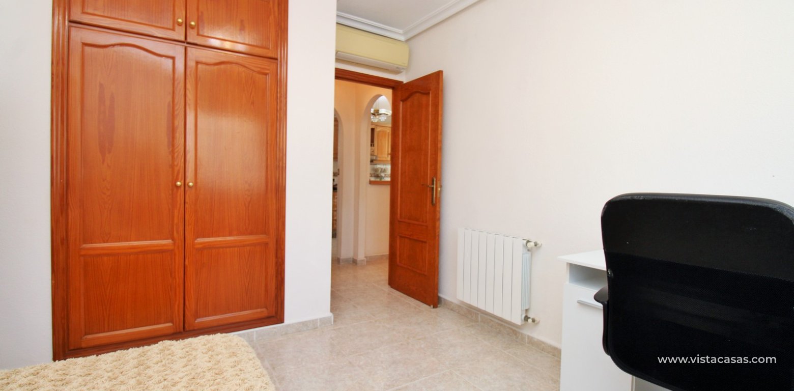Detached villa with private pool for sale in Zodiaco VI Villamartin downstairs bedroom fitted wardrobes