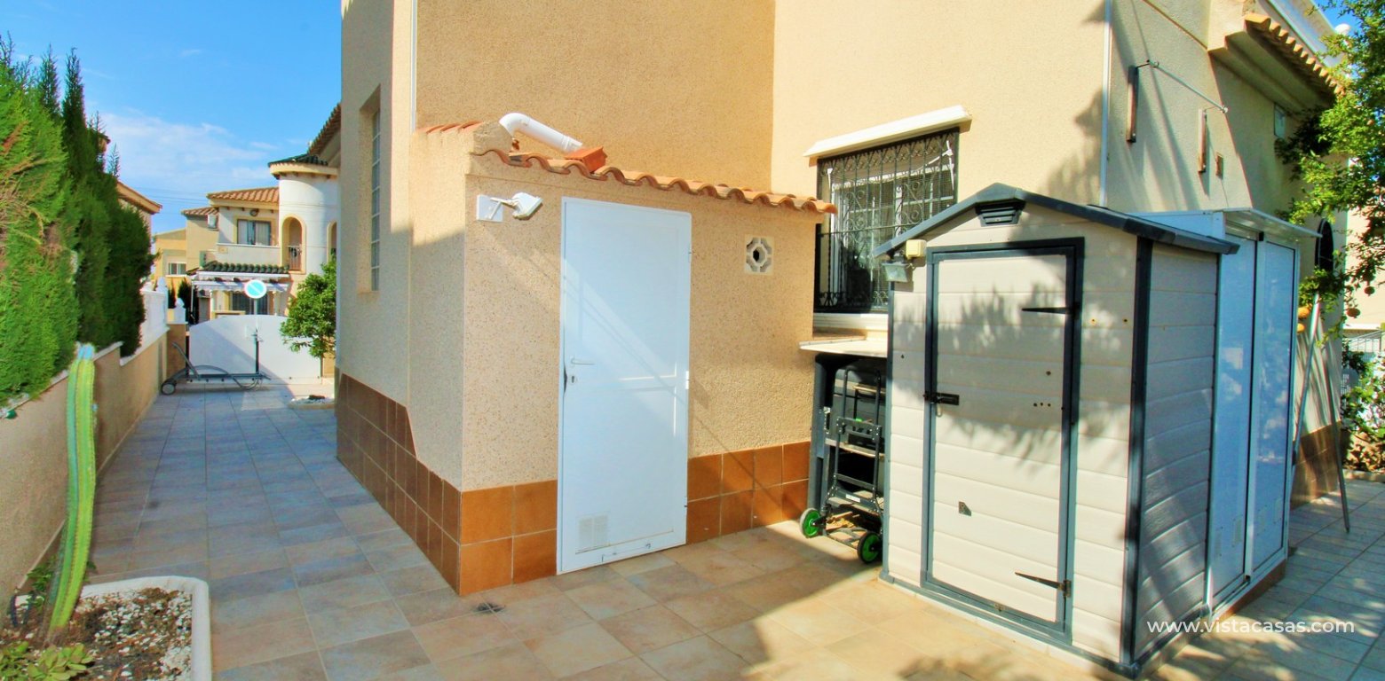 Detached villa with private pool for sale in Zodiaco VI Villamartin storage room