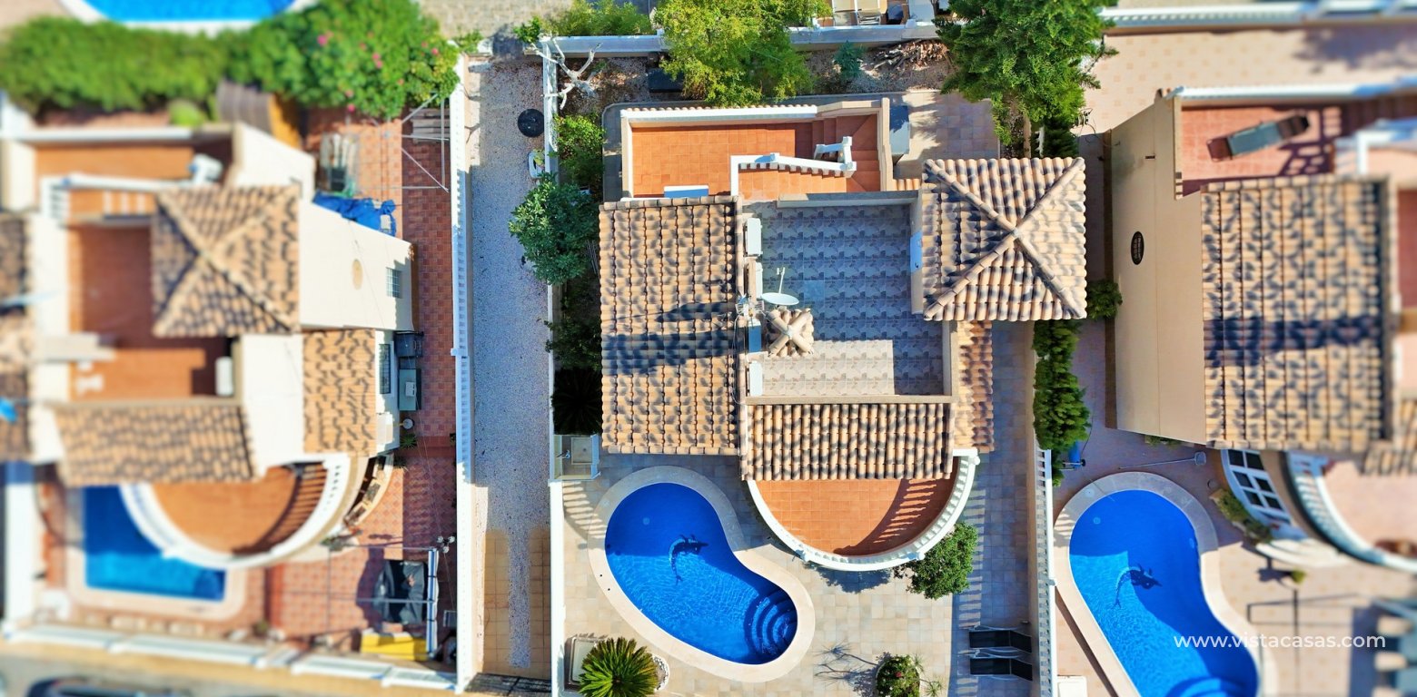 Detached villa with private pool for sale in Zodiaco VI Villamartin plot