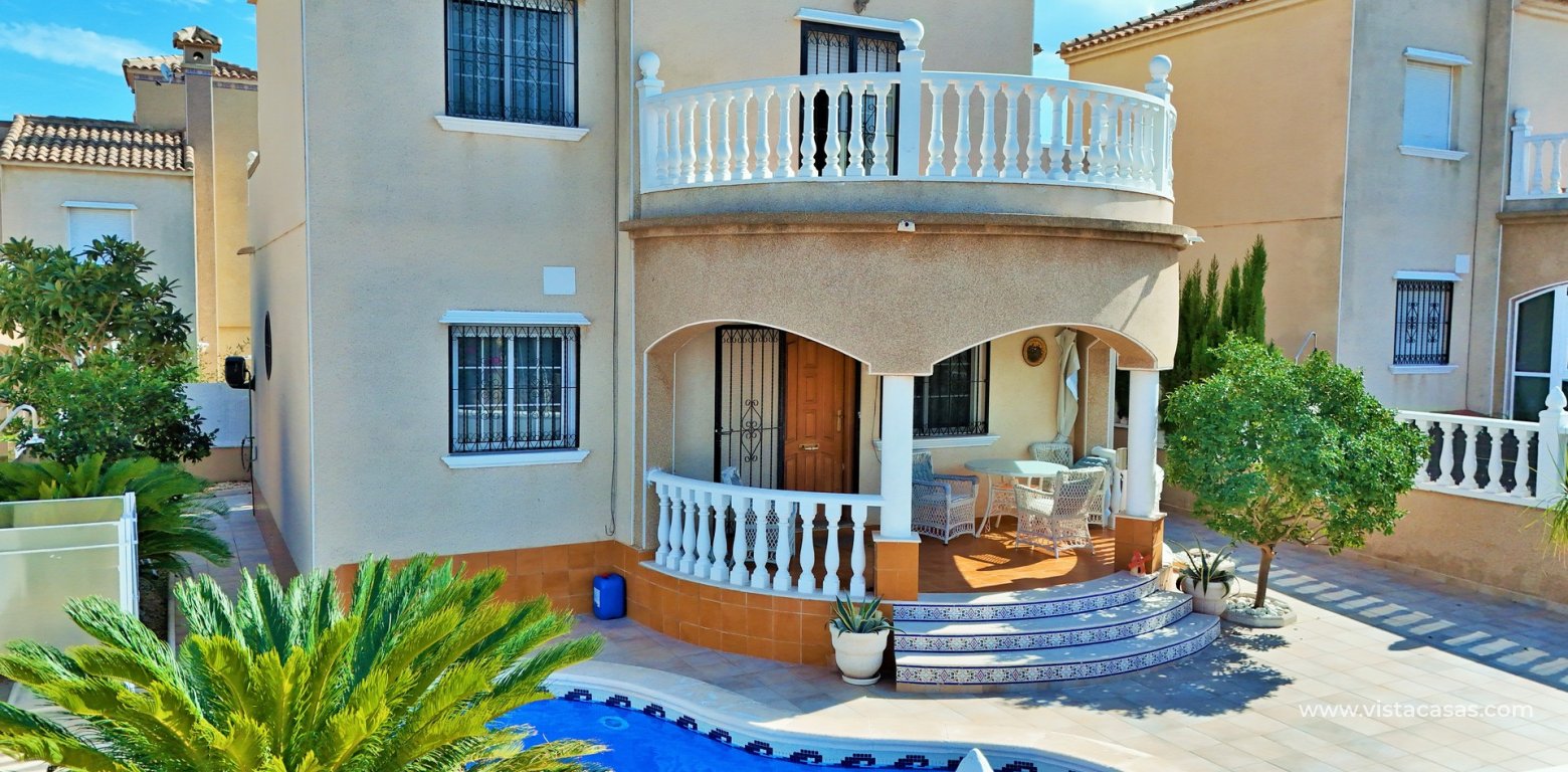 Detached villa with private pool for sale in Zodiaco VI Villamartin villa