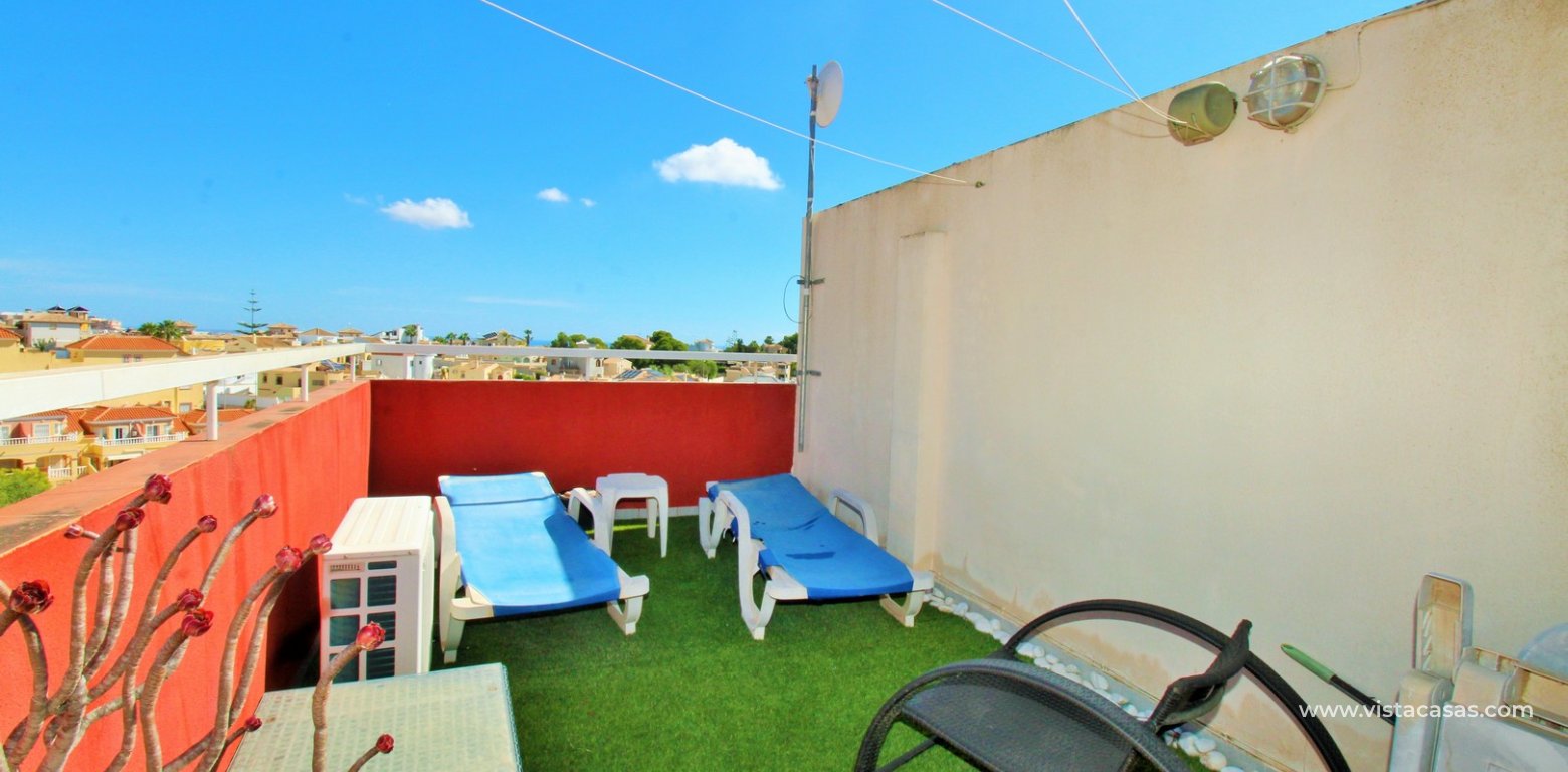 3 bedroom quad with sea views in Vista Azul Villamartin roof terrace