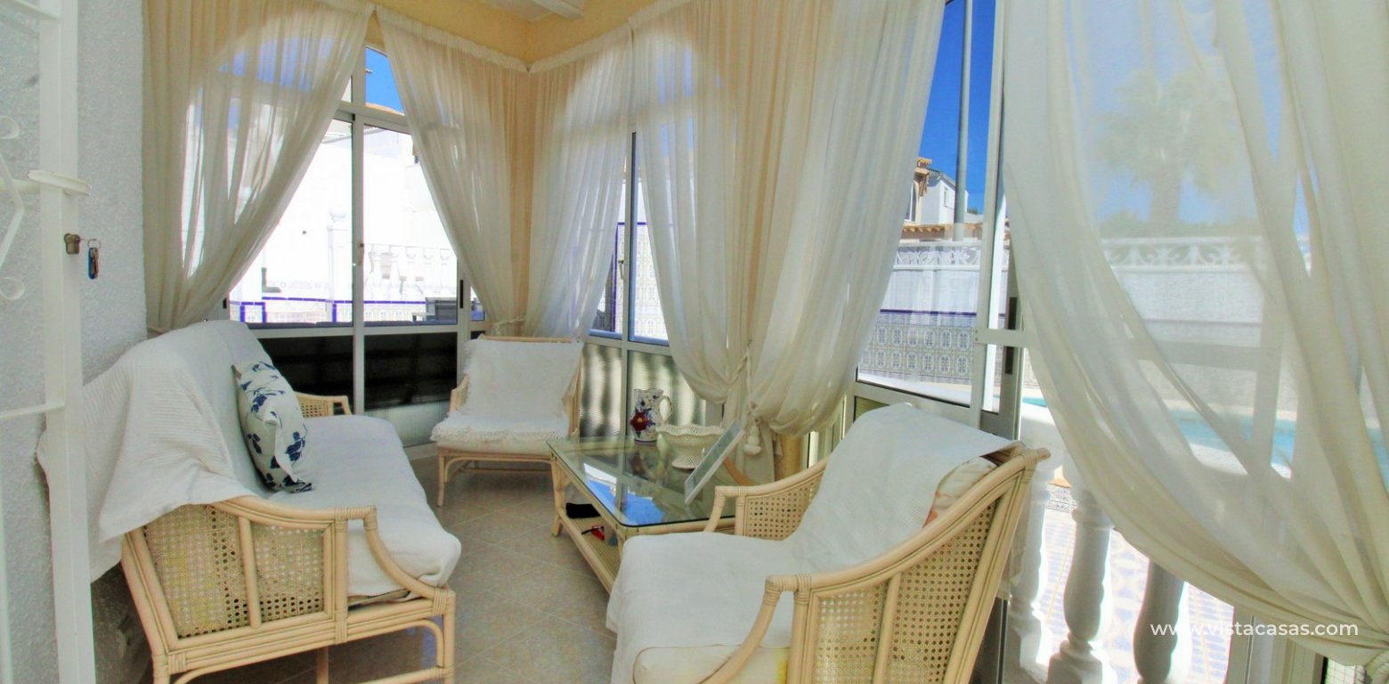 Detached villa in Villamartin with private pool and guest underbuild conservatory