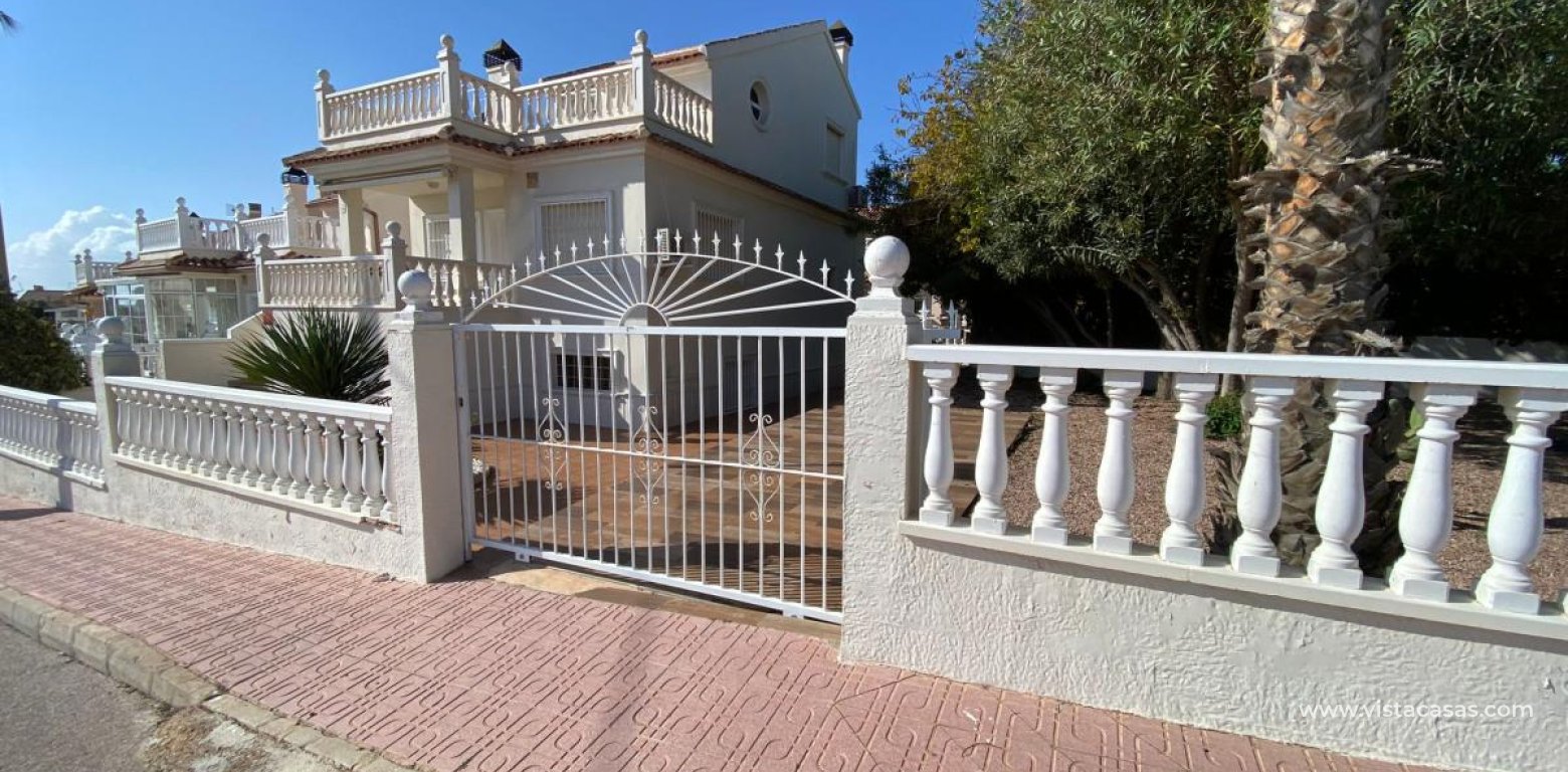 Sale - Villa - Torrevieja