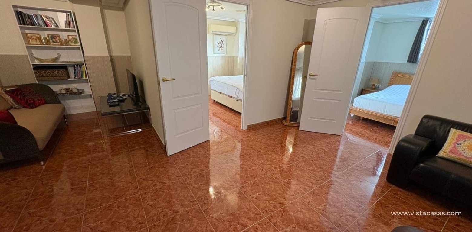 Sale - Villa - Torrevieja