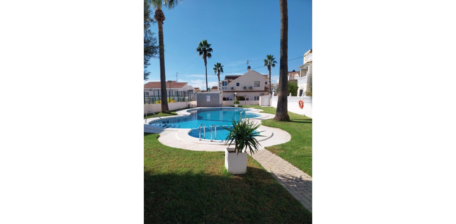Sale - Villa - Torrevieja