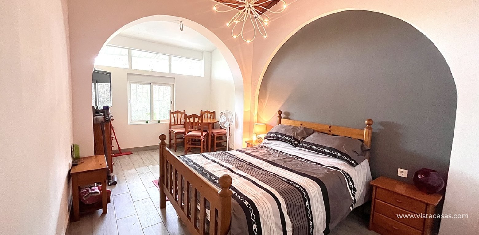 Resale - Villa - Pinar de Campoverde