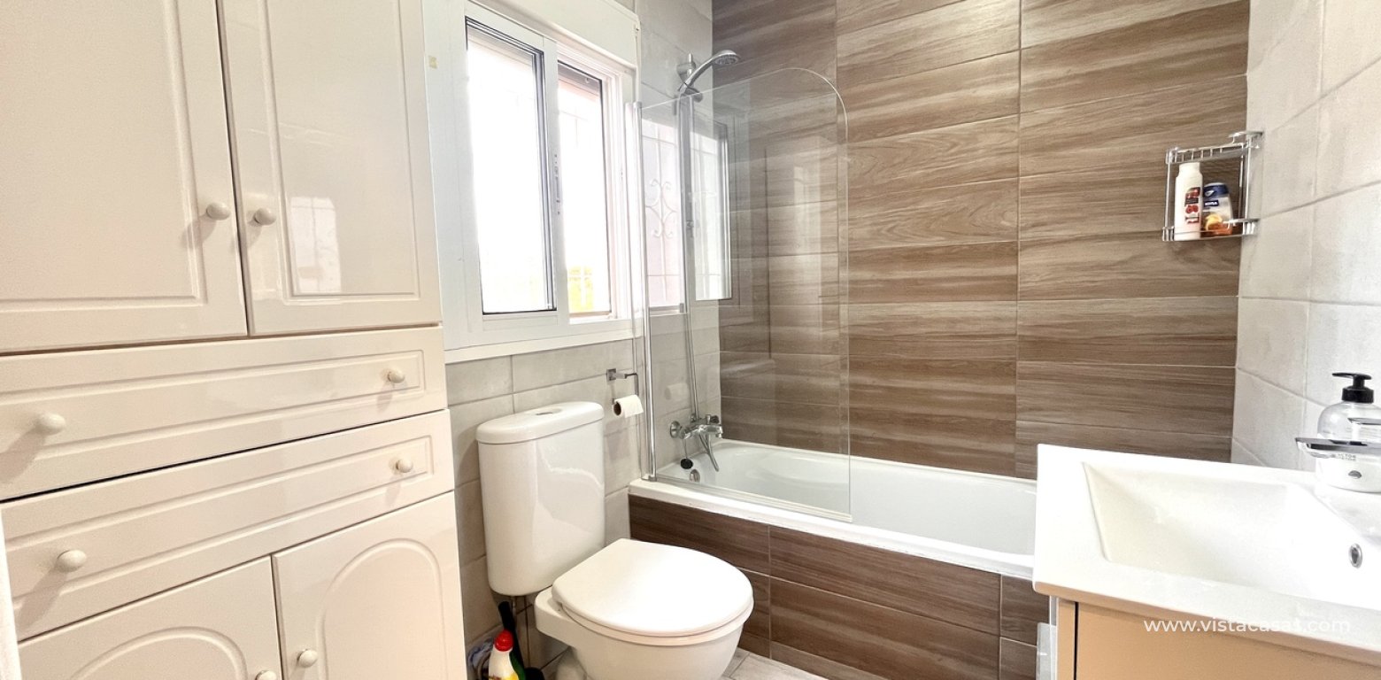 Resale - Villa - Pinar de Campoverde