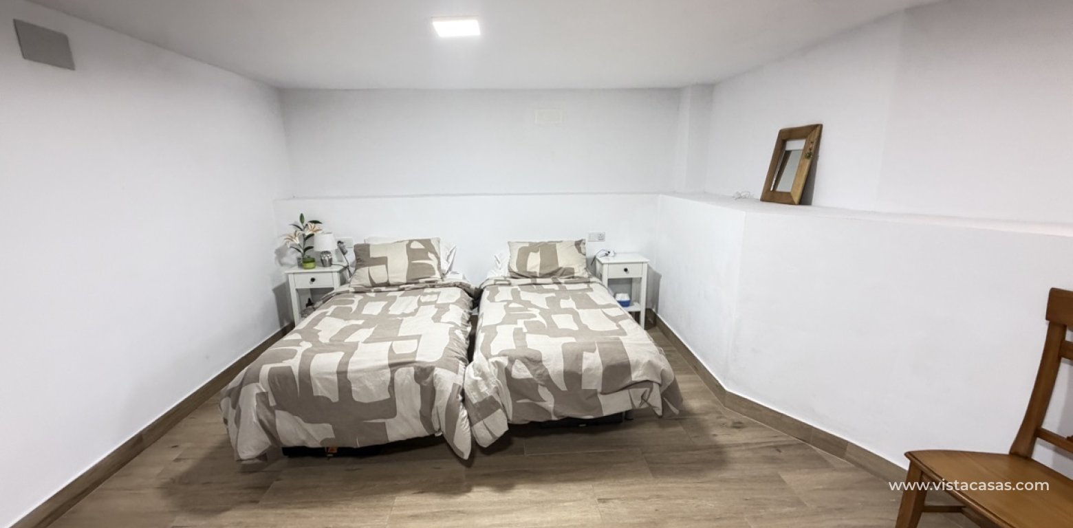 Resale - Villa - Algorfa - La Finca Golf Resort